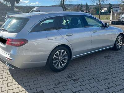 Mercedes-Benz Classe E d S.W. Auto Business Sport Argento usata Monte San Savino