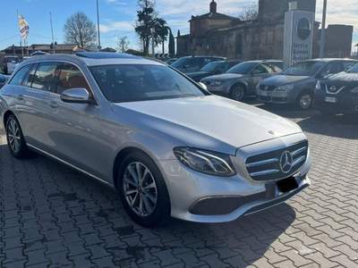 Mercedes-Benz Classe E d S.W. Auto Business Sport Argento usata Monte San Savino