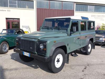 Land Rover Defender 110 2.2 TD4 Station Wagon N1 Verde usata RONCADE