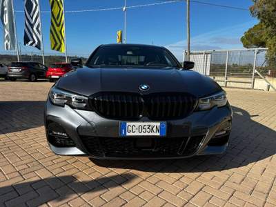 BMW Serie 3 330e 330e auto Grigio usata Alessano