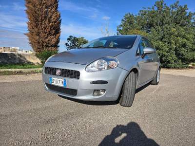 Fiat Grande Punto 1.2 5 porte Dynamic Argento usata Sava
