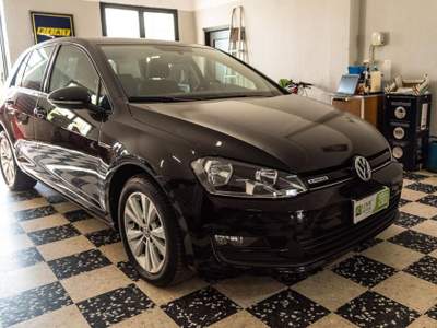 Volkswagen Golf 1.4 TGI Executive BlueMotion Nero usata Grottaglie