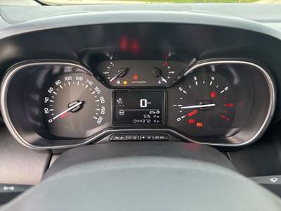 Citroen C3 Aircross BlueHDi 100 Shine Bianco usata Rovigo