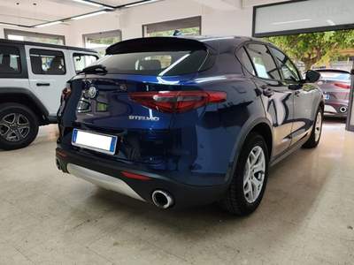 Alfa Romeo Stelvio 2.2 Turbodiesel 190 CV AT8 RWD Business Blu/Azzurro usata Palermo