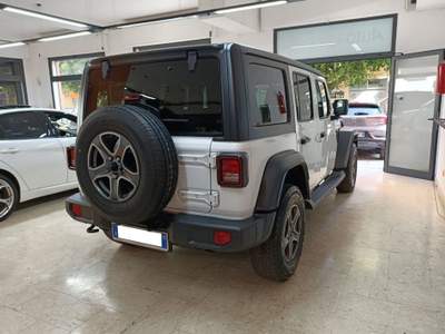 Jeep Wrangler Unlimited 2.2 Mjt II Sport Bianco usata Palermo