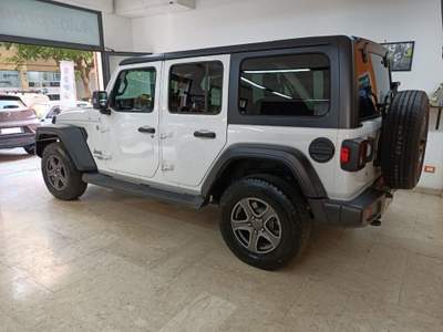 Jeep Wrangler Unlimited 2.2 Mjt II Sport Bianco usata Palermo