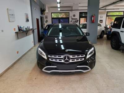 Mercedes-Benz GLA d Automatic Executive Nero usata Palermo