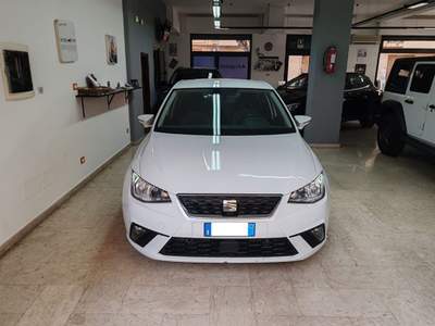 Seat Ibiza 1.6 TDI 95 CV 5 porte Business Bianco usata Palermo