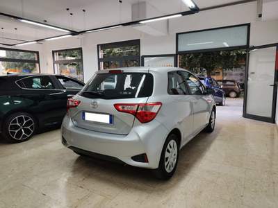 Toyota Yaris 1.0 72 CV 3 porte Cool Grigio usata Palermo