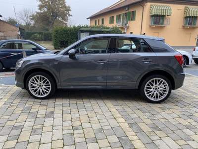 Audi Q2 30 TDI S tronic S line EditionNAVI PLUS-CAM-MATRIX Grigio usata Alba