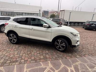 Nissan Qashqai 1.5 dCi N-Connecta Bianco usata Guarene