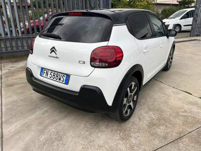 Citroen C3 PureTech 82 GPL Shine Bianco usata Giugliano in Campania