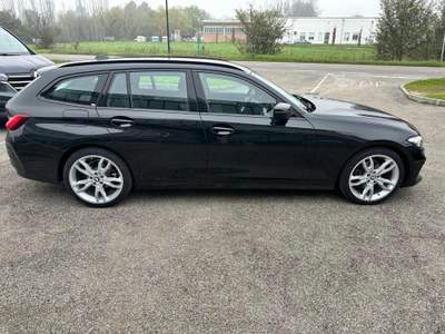 BMW Serie 3 318d d mhev 48V Touring Grigio usata Novellara