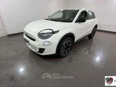 Fiat 600 Hybrid DCT MHEV La Prima Bianco usata Albano Laziale