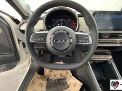 Fiat 600 Hybrid DCT MHEV La Prima Bianco usata Albano Laziale
