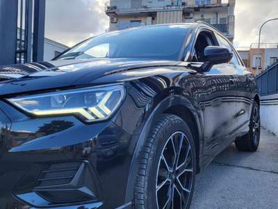 Audi Q3 35 TDI S tronic Nero usata Casoria