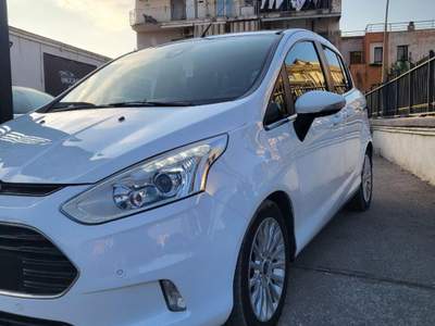 Ford B-Max 1.0 EcoBoost 100 CV Business Titanium Bianco usata Casoria