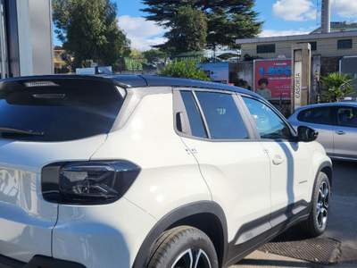 Jeep Avenger 1.2 Turbo Summit Bianco usata Casoria