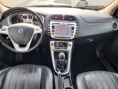 Lancia Delta 1.6 MJT DPF 105 CV Gold Nero usata Casoria