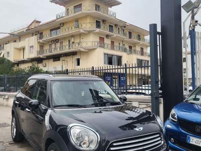 MINI Cooper Mini Cooper D Countryman Nero usata Casoria