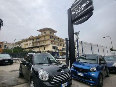 MINI Cooper Mini Cooper D Countryman Nero usata Casoria