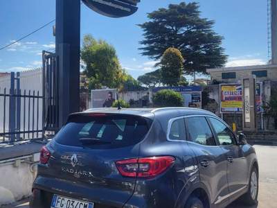 Renault Kadjar dCi 8V 110CV Energy Bose Blu/Azzurro usata Casoria