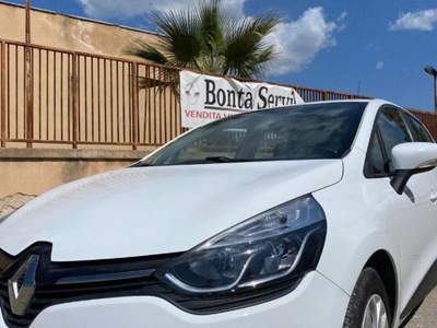 Renault Clio dCi 8V 75 CV Start&Stop 5 porte Energy Intens Bianco usata LICATA
