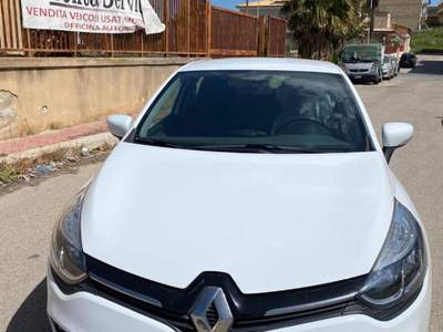 Renault Clio dCi 8V 75 CV Start&Stop 5 porte Energy Intens Bianco usata LICATA