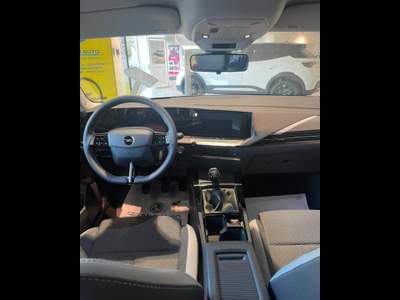 Opel Astra 1.2 t Edition s&s 110cv Giallo usata Novi Ligure