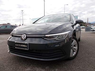 Volkswagen Golf 2.0 TDI 115 CV SCR Life Grigio usata SAN VENDEMIANO