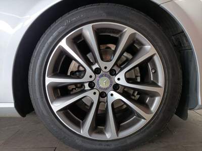 Mercedes-Benz Classe E d S.W. Auto Sport Argento usata Magenta