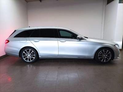 Mercedes-Benz Classe E d S.W. Auto Sport Argento usata Magenta