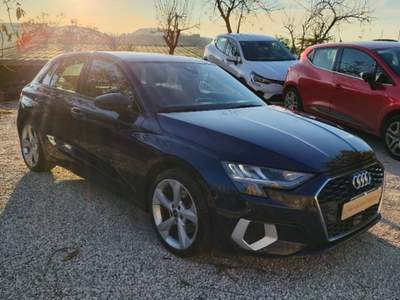 Audi A3 SPB 35 TDI S tronic Sport Blu/Azzurro usata Vico Equense