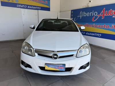 Opel Tigra TwinTop 1.3 CDTI Sport Bianco usata ADRANO