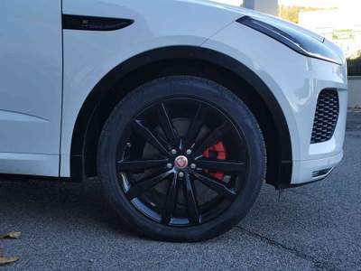Jaguar E-Pace 2.0D 150 CV AWD aut. R-Dynamic S Bianco usata Scarperia e San Piero