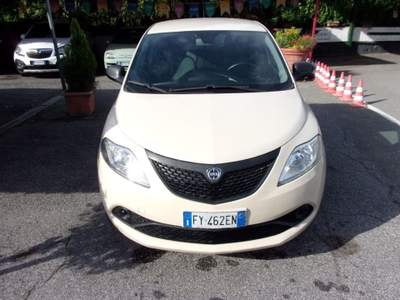 Lancia Ypsilon 0.9 TwinAir 5 porte Metano Ecochic Gold Beige usata Roma