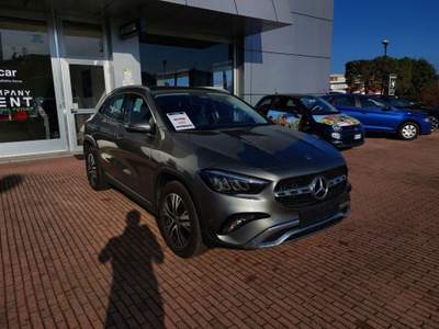 Mercedes-Benz GLA Automatic Progressive Line Advanced Mild Hybrid Grigio usata Magenta