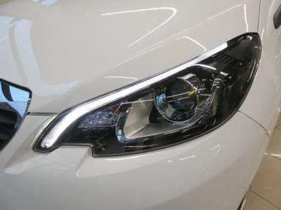 Peugeot 108 1.0 vti 72 Cv Style 5p. - CHILOMETRI CERTIFICATI Bianco usata Boves