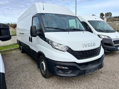 Iveco Daily 35S16A8V 2.3 HPT PLM-TM Furgone PASSO SUPER LUNGO Bianco usata Bernalda