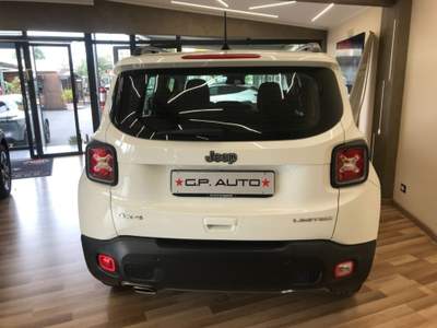 Jeep Renegade 2.0 Mjt 140CV 4WD Limited Bianco usata Santa Maria di Licodia