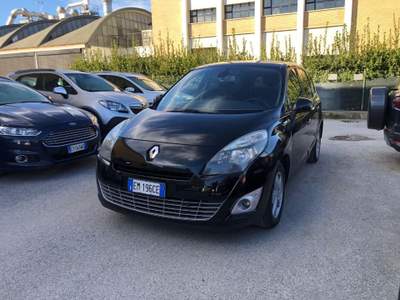 Renault Scénic 1.5 dCi 110CV 7 POSTI Nero usata San Lazzaro di Savena