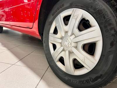 Skoda Fabia 1.2 6V 60CV 5p. Active *NEOPATENTATI* Rosso usata Bussero