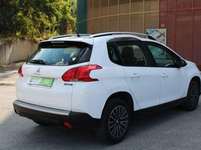 Peugeot 2008 1.2 puretech 12v Allure 82cv Bianco usata Potenza