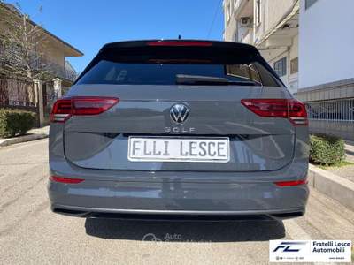 Volkswagen Golf  Variant 2.0 tdi Life 115cv dsg Grigio usata Cassano allo Ionio