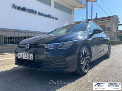 Volkswagen Golf  Variant 2.0 tdi Life 115cv dsg Grigio usata Cassano allo Ionio