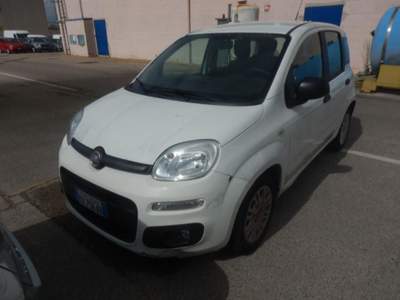 Fiat Panda 1.3 mjt 16v Easy s&s 95cv Bianco usata Pescara