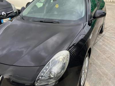 Alfa Romeo Giulietta 1.6 JTDm-2 105 CV Progression Nero usata Giugliano in Campania
