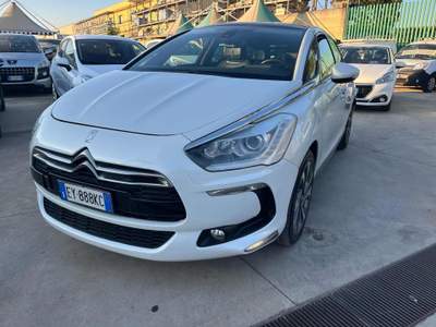 DS Automobiles DS 5 BlueHDi 180 S&S EAT6 So Chic Bianco usata Giugliano in Campania