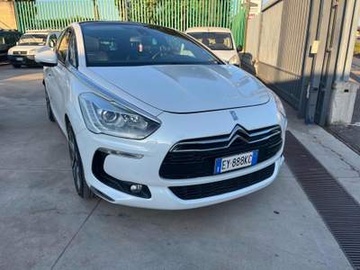DS Automobiles DS 5 BlueHDi 180 S&S EAT6 So Chic Bianco usata Giugliano in Campania