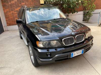 BMW X5 3.0i automatica pelle full optional Nero usata Torino